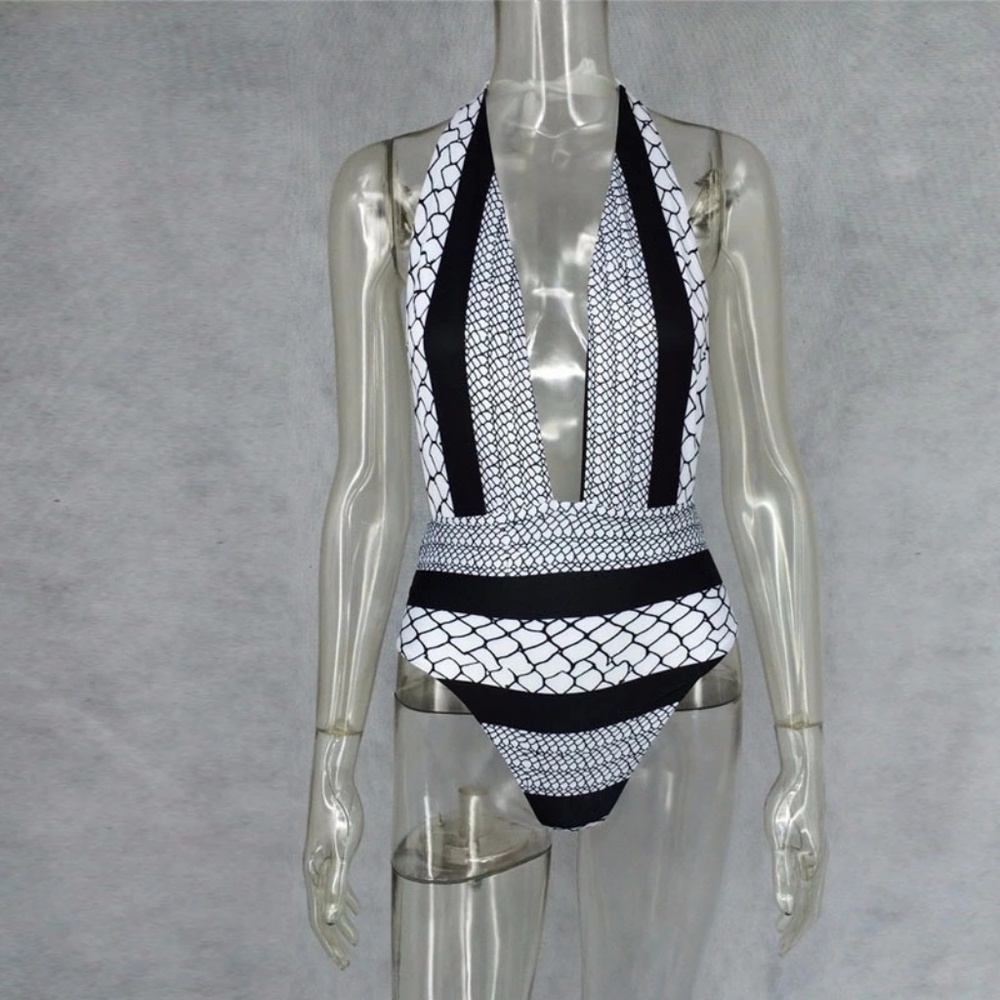 🎉Last XL🎉 Sexy deep v neck onepiece monokini - Picture 4 of 8